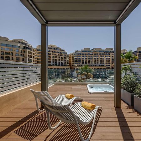 Hotel Hilton Malta San Giuliano Esterno foto