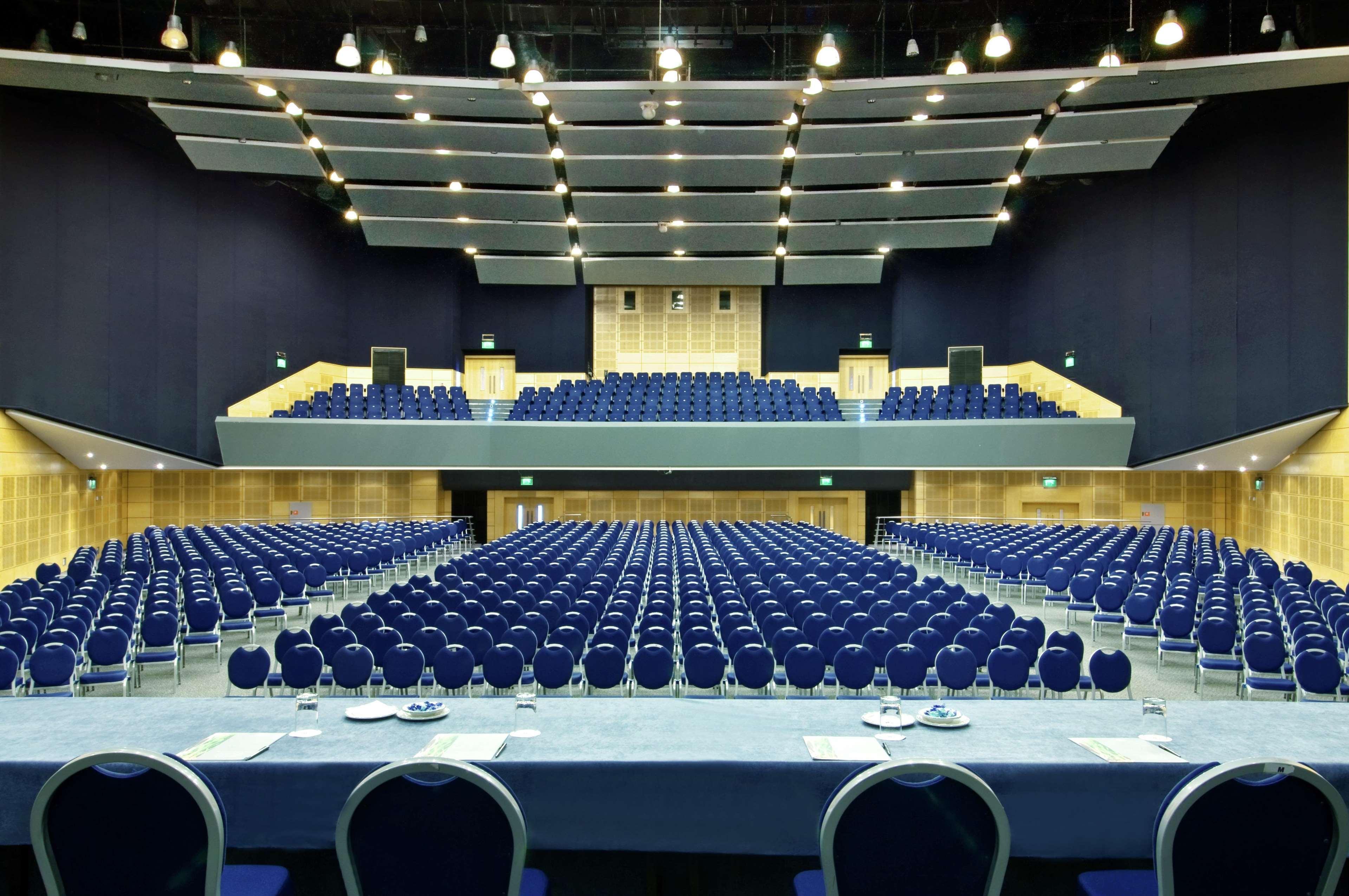 Hotel Hilton Malta San Giuliano Esterno foto The main conference hall